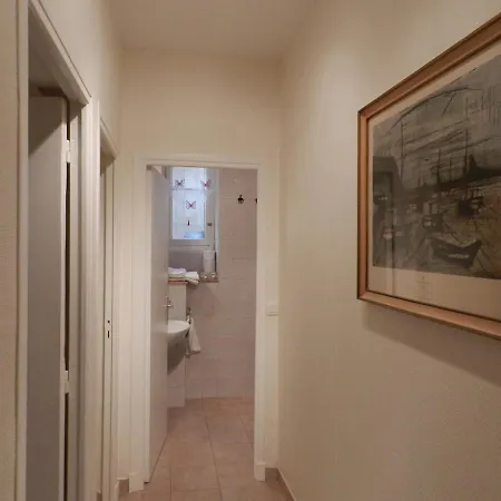 5 Mins From Monaco * ボーソレイユ